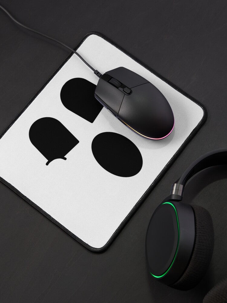 "It's a Ghost!" Mousepad